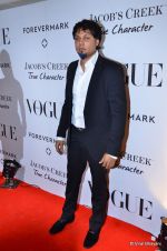 at Vogue_s 5th Anniversary bash in Trident, Mumbai on 22nd Sept 2012 (96).JPG